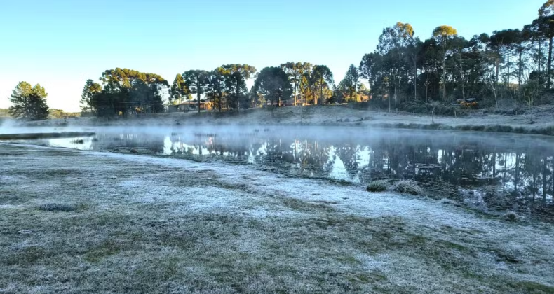Paraná amanhece com geadas e temperaturas negativas de até -2,3ºC